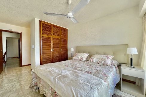 Apartamento de 3 dormitorios en Playa Mansa