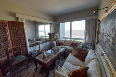 Apartamento frente al mar en Malvin