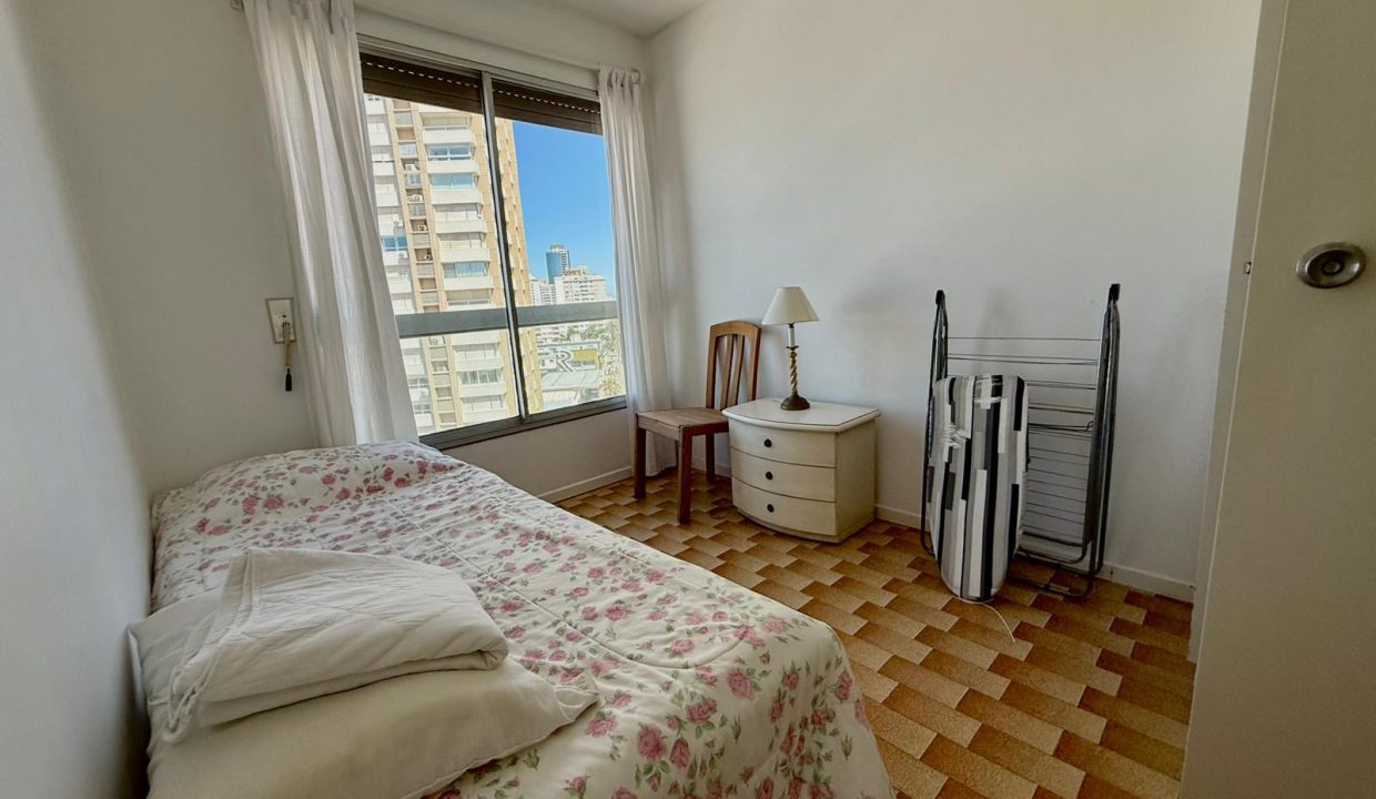 Apartamento frente al mar en Playa Mansa Punta del Este