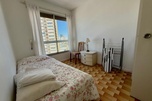Apartamento frente al mar en Playa Mansa Punta del Este
