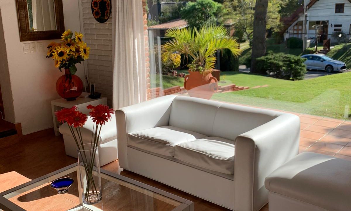 Casa en Pinares cerca de la Playa Mansa