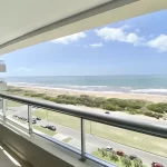 Apartamento de 3 dormitorios en Playa Brava