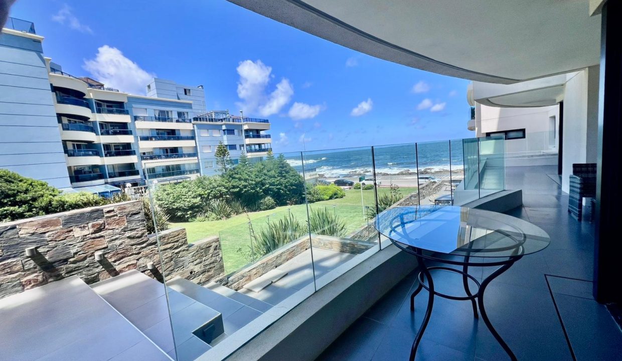 Apartamento frente al mar en la Península