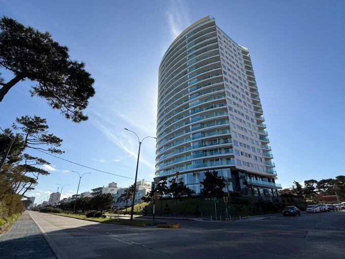 Paramount Smart Tower Punta del Este