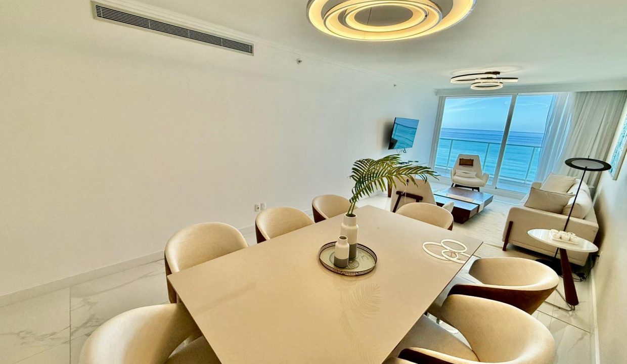 Apartamento en Paramount Punta del Este - vende Homein Punta del Este