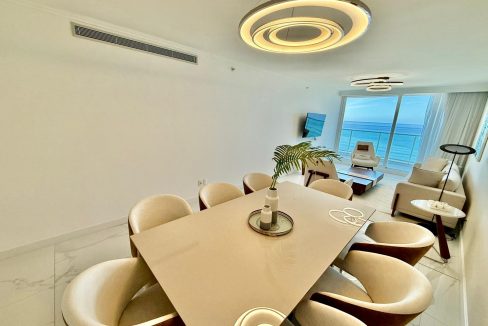 Apartamento en Paramount Punta del Este - vende Homein Punta del Este