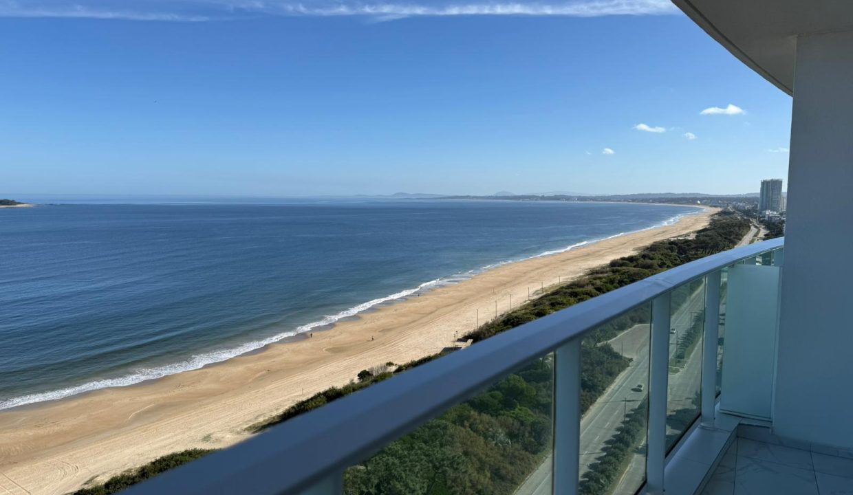 Apartamento en Paramount Punta del Este - vende Homein Punta del Este