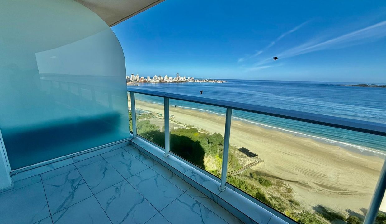 Apartamento en Paramount Punta del Este - vende Homein Punta del Este