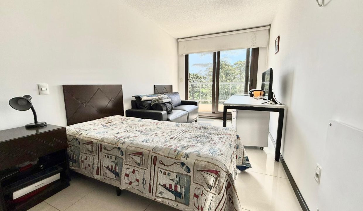 Apartamento de 3 dormitorios en Punta del Este by Homein