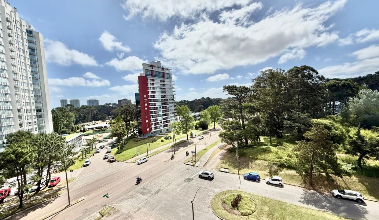 Apartamento de 3 dormitorios en Punta del Este by Homein