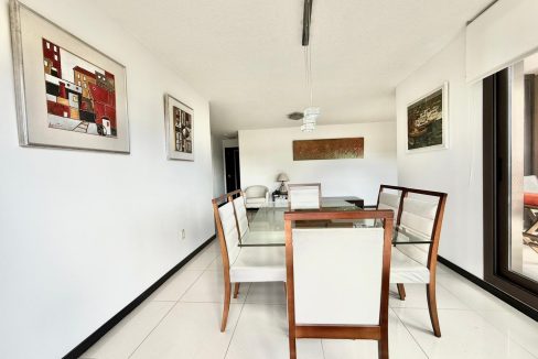 Apartamento de 3 dormitorios en Punta del Este by Homein