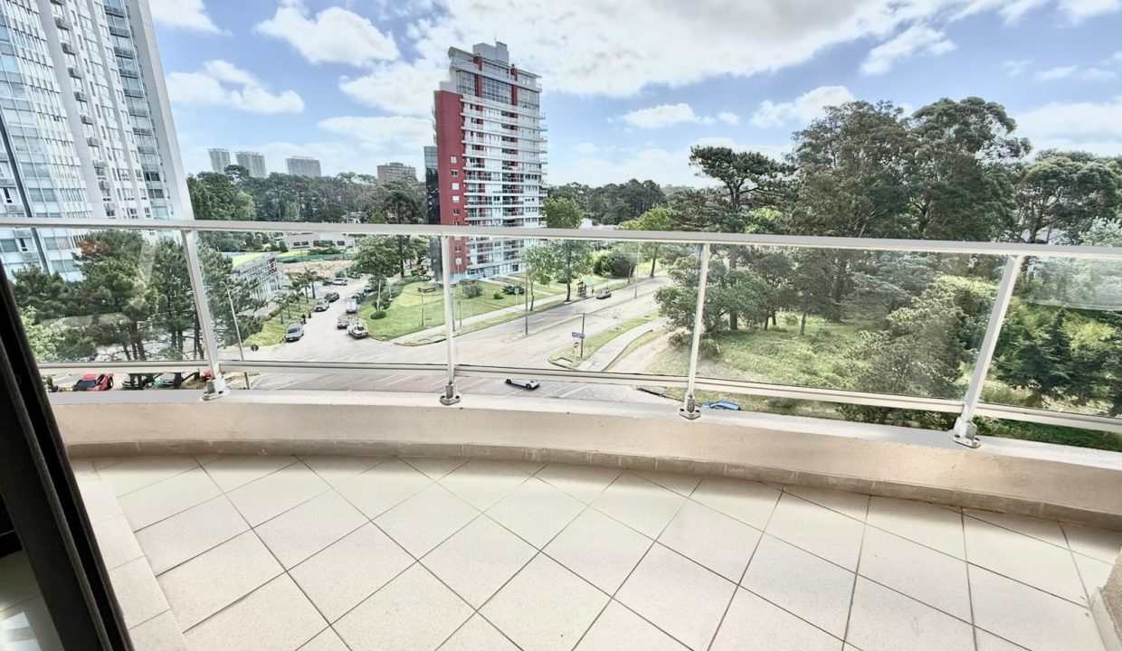 Apartamento de 3 dormitorios en Punta del Este by Homein