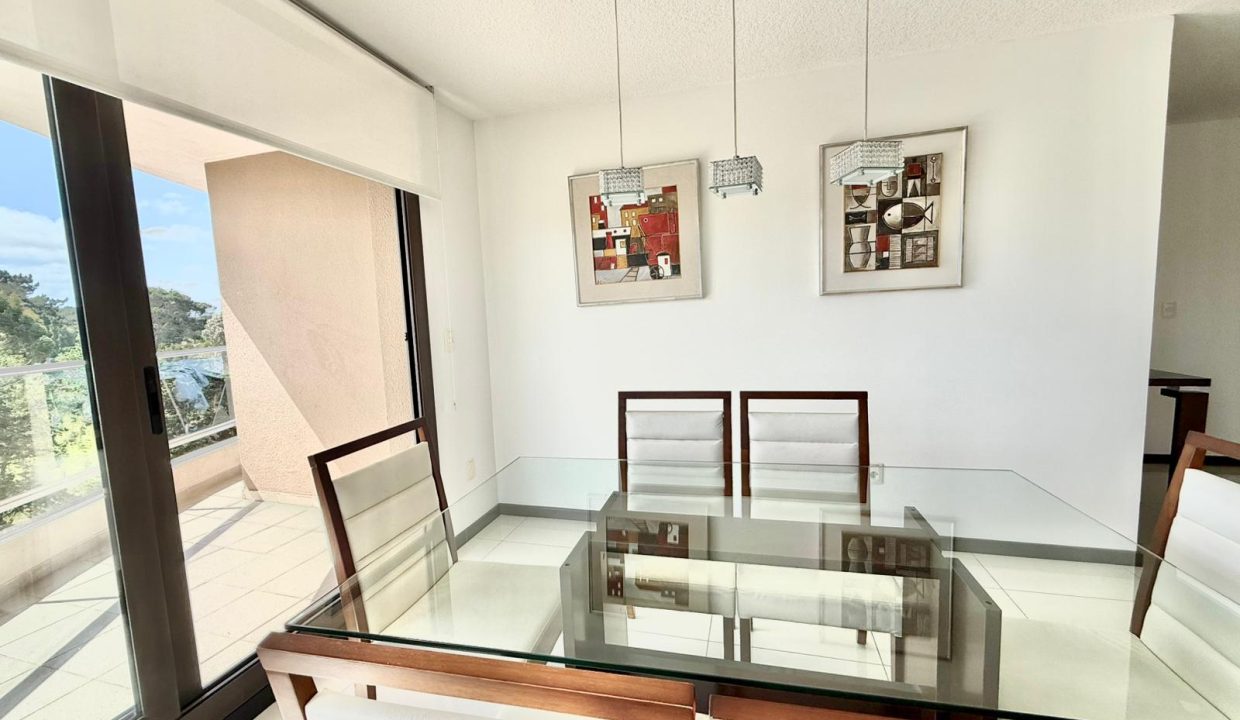 Apartamento de 3 dormitorios en Punta del Este by Homein