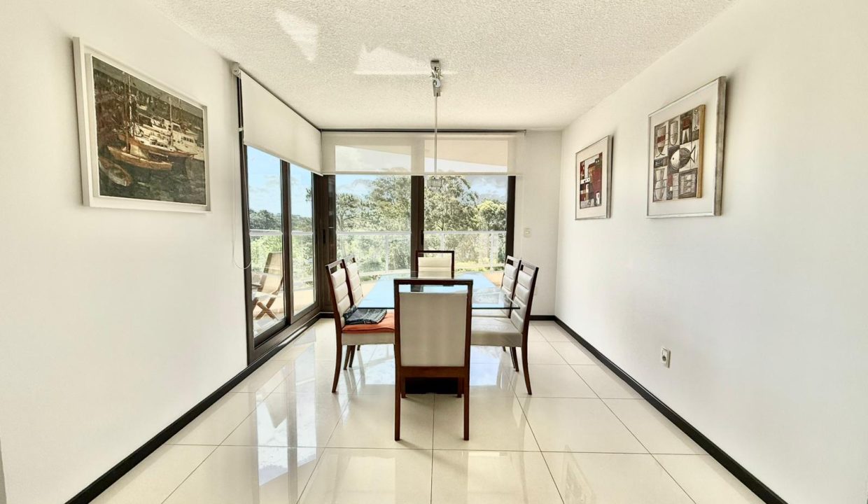 Apartamento de 3 dormitorios en Punta del Este by Homein