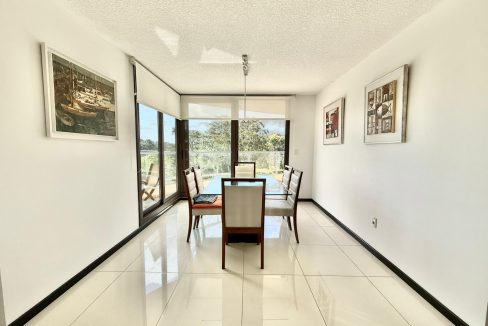 Apartamento de 3 dormitorios en Punta del Este by Homein