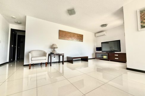 Apartamento de 3 dormitorios en Punta del Este by Homein